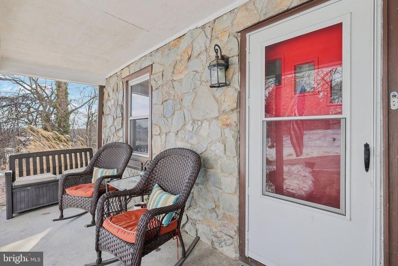 519 N Maple Ave, Brunswick, MD 21716