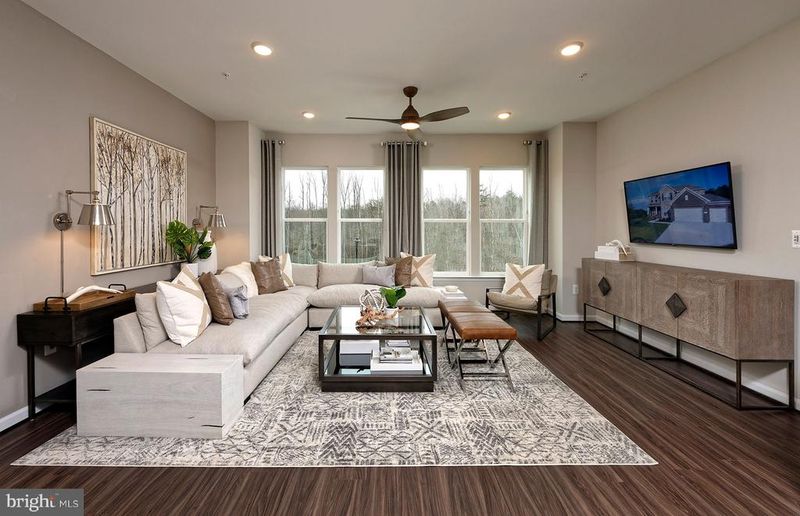 147 Waterleaf Dr, Laurel, MD 20724