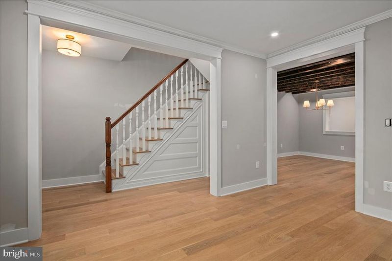 209 Wolfe St, Alexandria, VA 22314