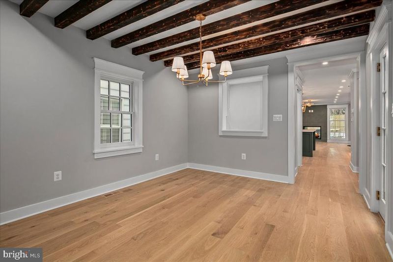 209 Wolfe St, Alexandria, VA 22314