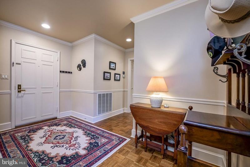 8101 Connecticut Ave #C610, Chevy Chase, MD 20815