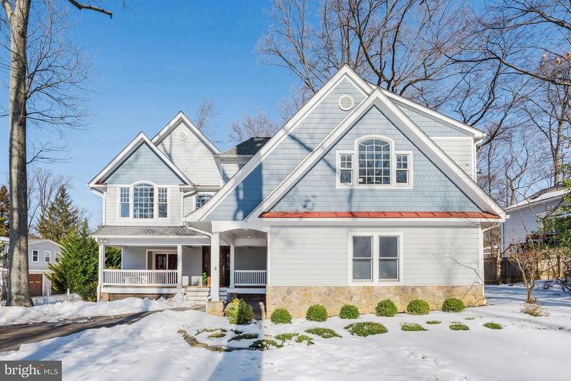 8612 Mchenry St, Vienna, VA 22180