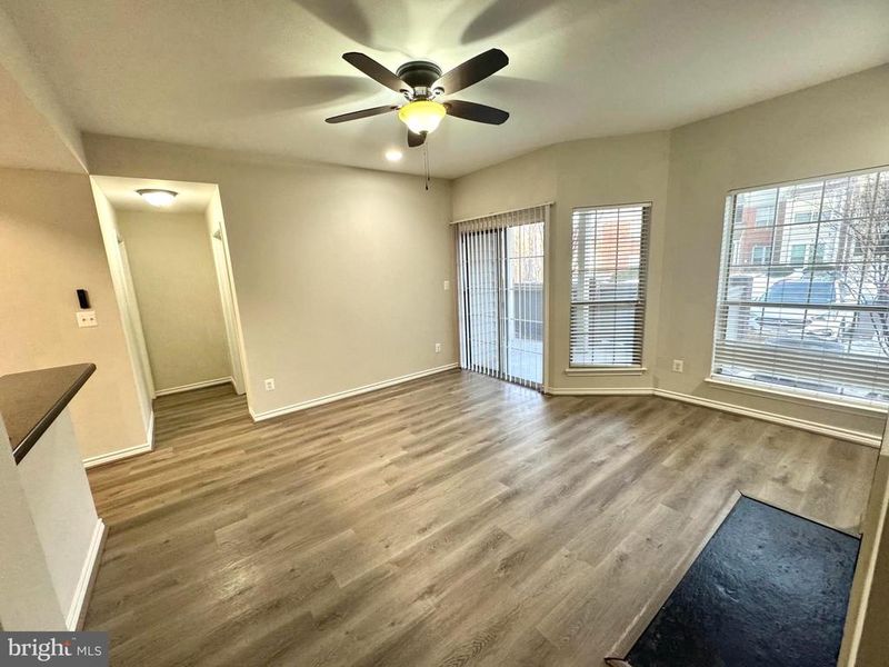 12154 Penderview Ter #1204, Fairfax, VA 22033