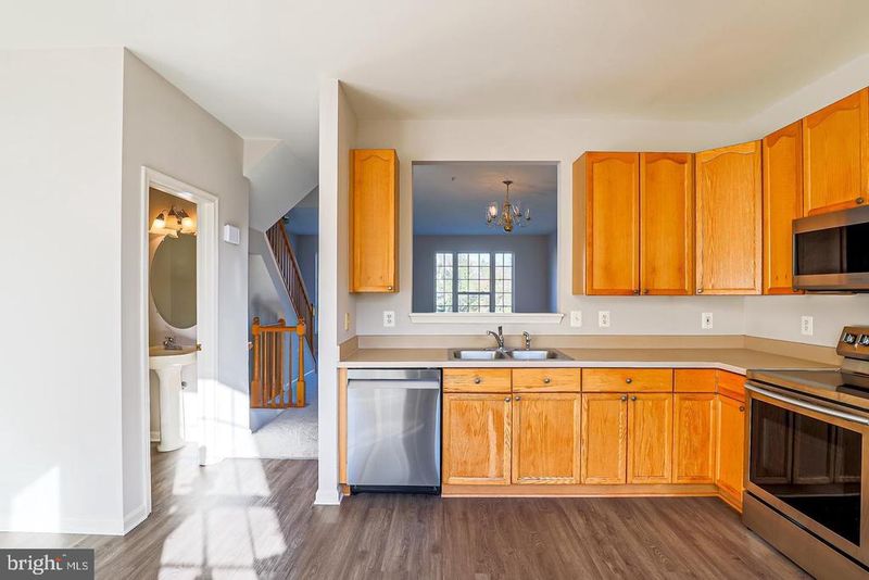 2433 Wynfield Ct, Frederick, MD 21702