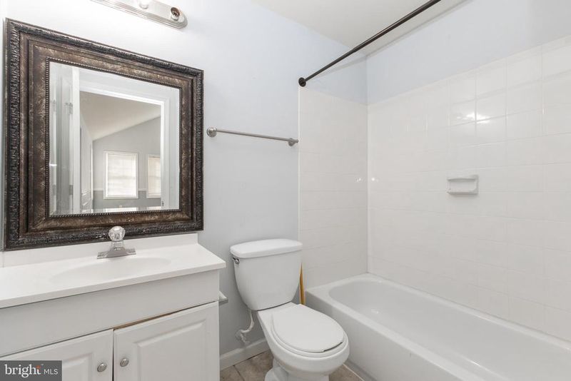 7832 Martha Washington St, Alexandria, VA 22309