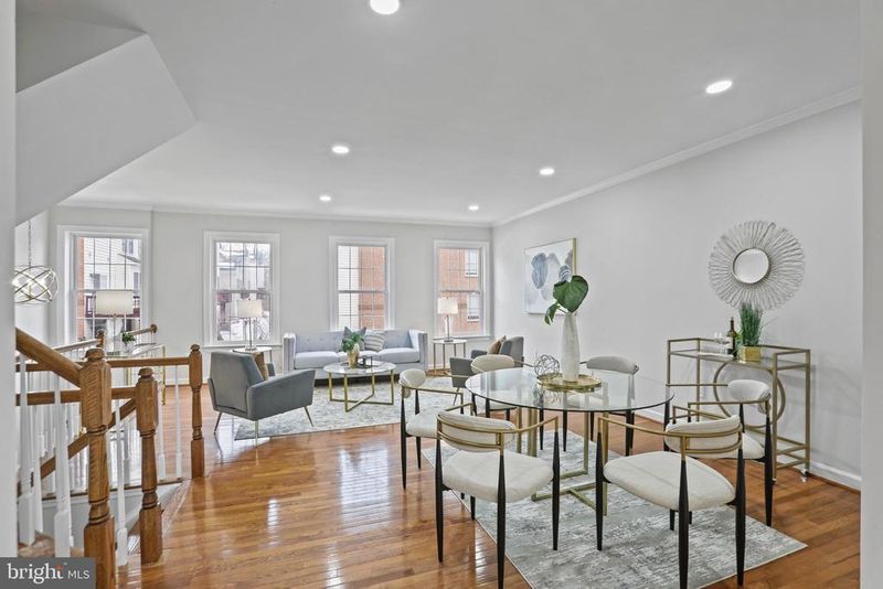 4565 Gossamer Way, Fairfax, VA 22033