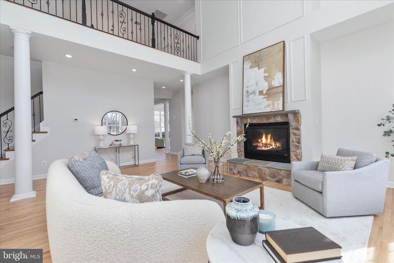 22407 Dolomite Hills Dr, Ashburn, VA 20148