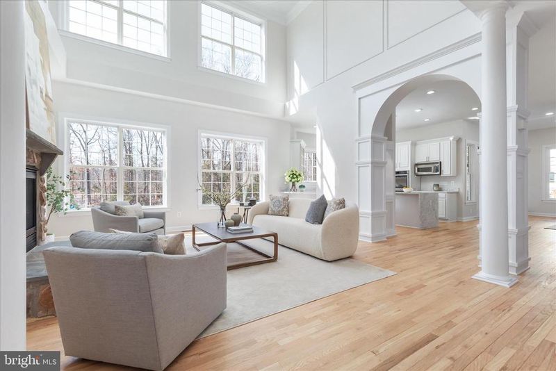 22407 Dolomite Hills Dr, Ashburn, VA 20148