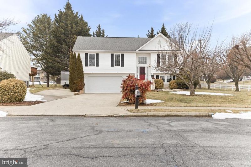 1 Walnut Pond Ct, Middletown, MD 21769