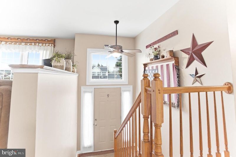1 Walnut Pond Ct, Middletown, MD 21769