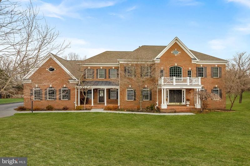 16655 Macnaughton Ct, Purcellville, VA 20132