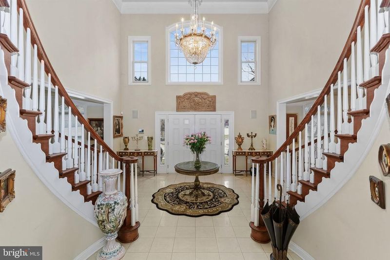 16655 Macnaughton Ct, Purcellville, VA 20132