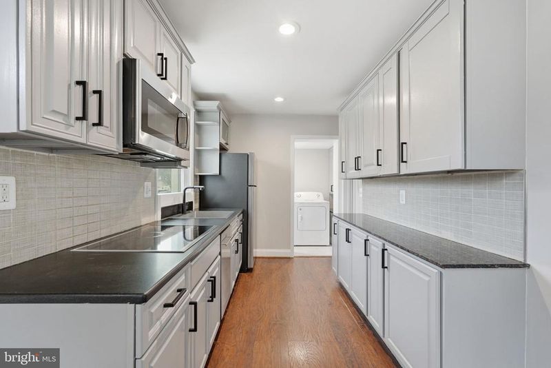 504 N Horners Ln, Rockville, MD 20850
