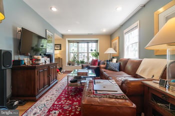 4852 Bradley Blvd #224, Chevy Chase, MD 20815