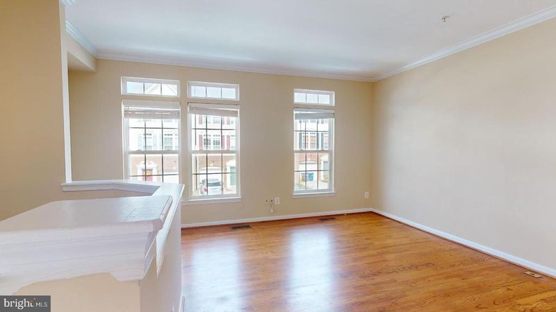 3518 Ellery Cir, Falls Church, VA 22041