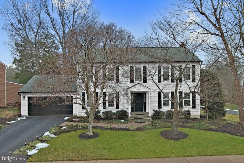 3623 Great Laurel Ln, Fairfax, VA 22033