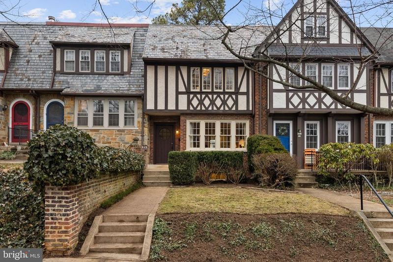 4415 Greenwich Pw NW, Washington, DC 20007