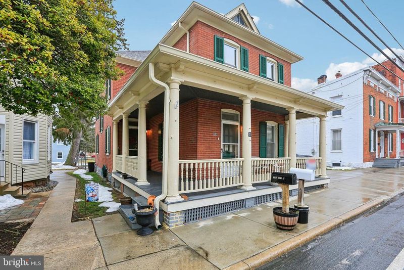10 N Main St, Woodsboro, MD 21798
