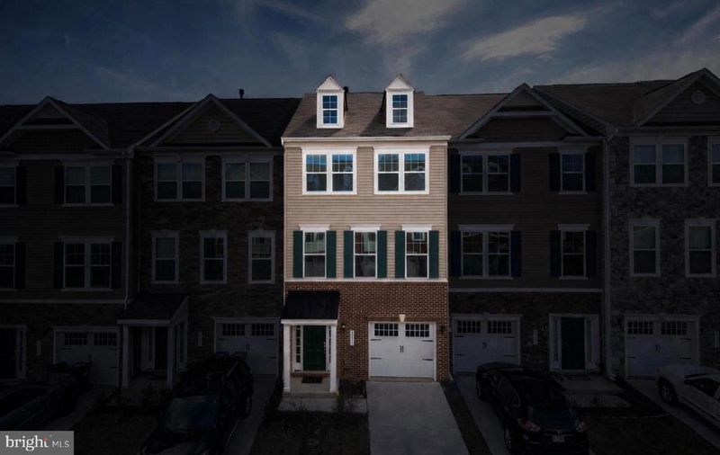 43593 Mirror Ter, Ashburn, VA 20147