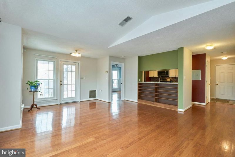 21014 Timber Ridge Ter #302, Ashburn, VA 20147