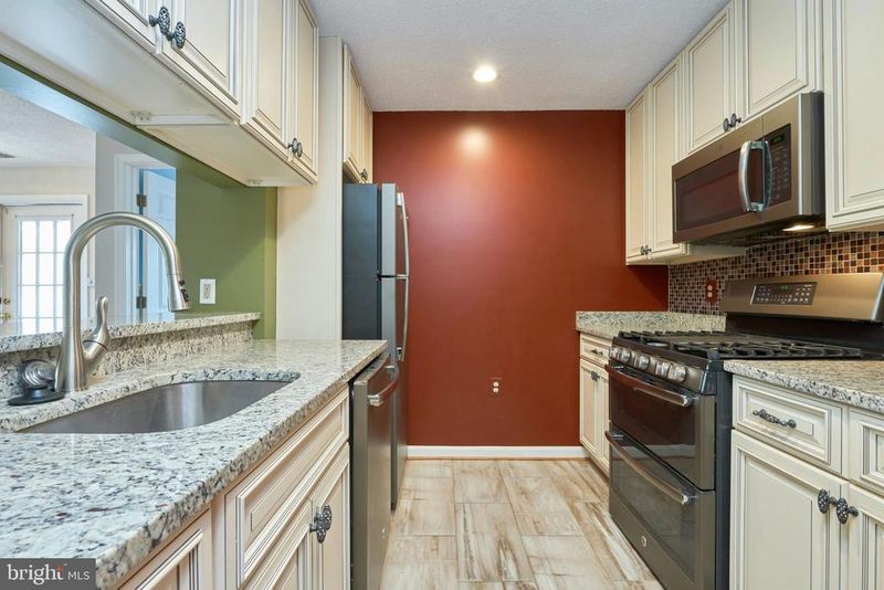 21014 Timber Ridge Ter #302, Ashburn, VA 20147