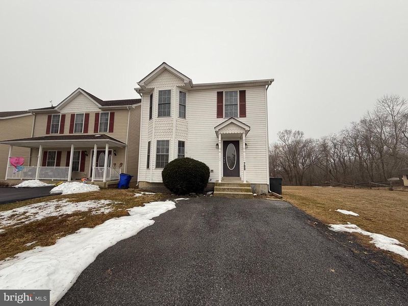 700 E H St, Brunswick, MD 21716