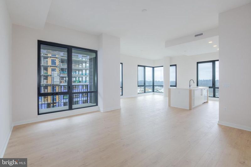 255 W Falls Station Blvd #1001, Falls Church, VA 22046