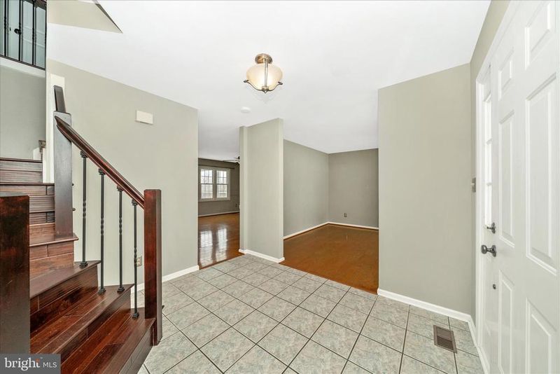 10224 Allview Dr, Frederick, MD 21701