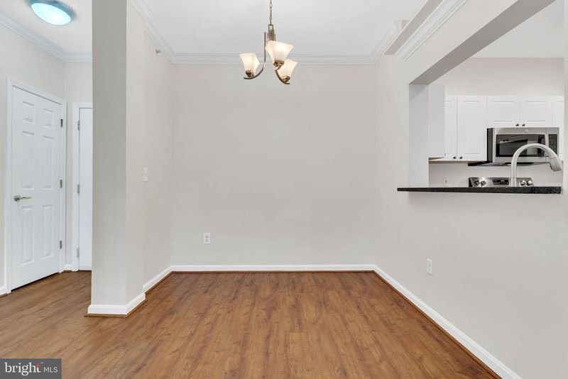 4560 Strutfield Ln #1414, Alexandria, VA 22311
