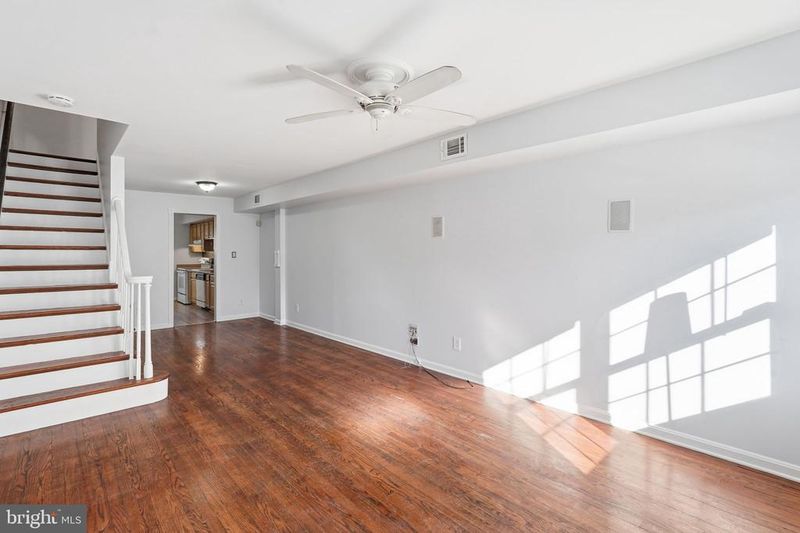 728 N Columbus St, Alexandria, VA 22314