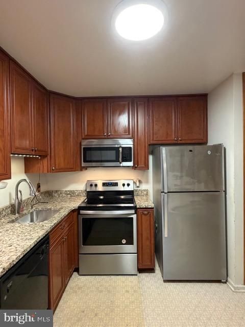 307 Madison Ct, Stafford, VA 22554