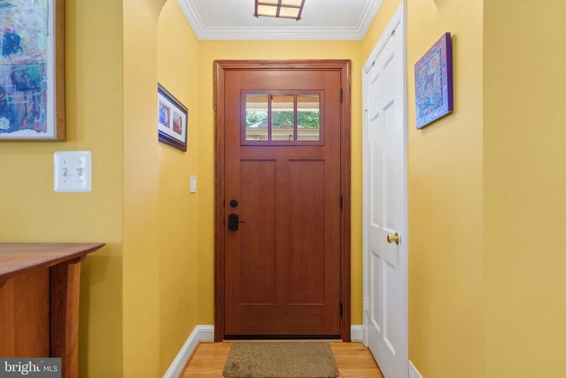 1148 N Inglewood St, Arlington, VA 22205