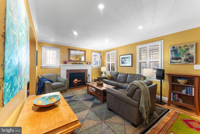 1148 N Inglewood St, Arlington, VA 22205