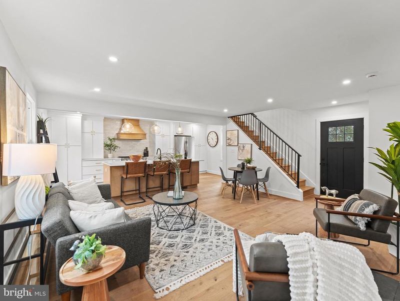 5021 24th St S, Arlington, VA 22206