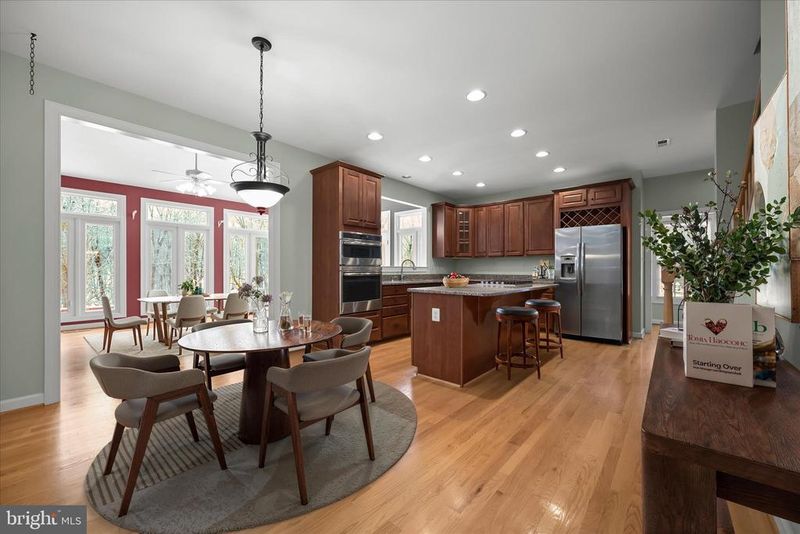 7128 Crabbury Ct, Clarksville, MD 21029