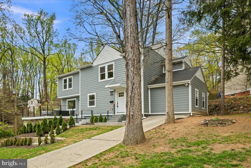111 Sunnyside Rd, Silver Spring, MD 20910