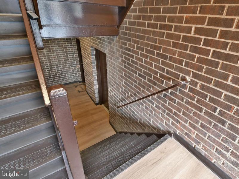 15712 Dorset Rd #104, Laurel, MD 20707