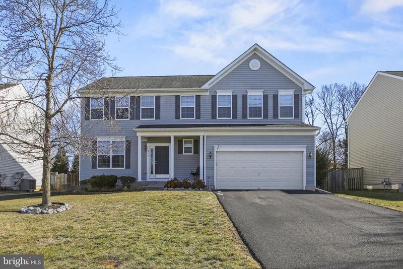 206 Solar Dr, Walkersville, MD 21793