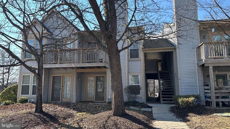5701 Rowanberry Dr #107, Elkridge, MD 21075
