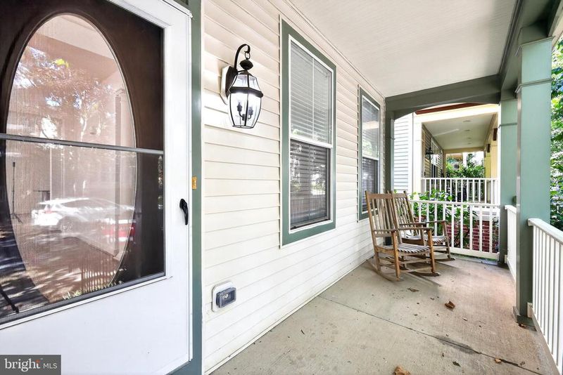 3842 Braveheart Dr, Frederick, MD 21704