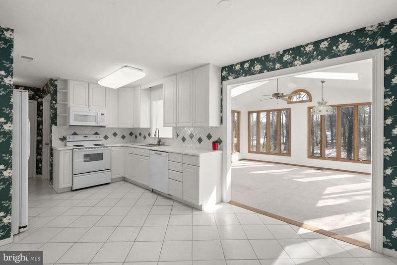 4404 Rendale Ct, Olney, MD 20832