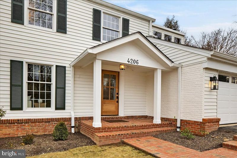 4206 Pickering Pl, Alexandria, VA 22309