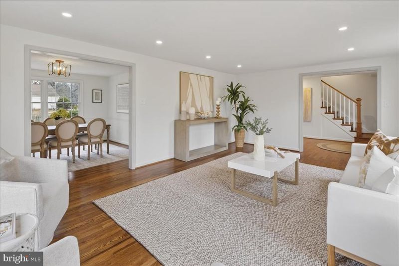 4206 Pickering Pl, Alexandria, VA 22309
