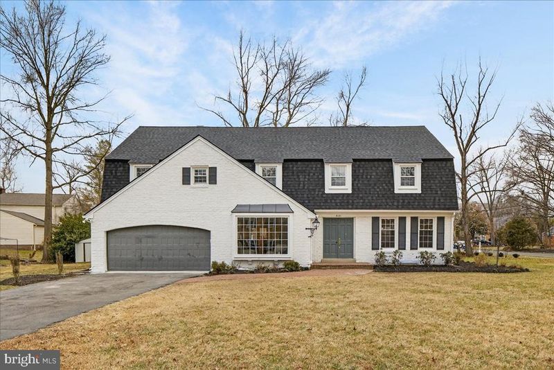 4121 Scotland Rd, Alexandria, VA 22309
