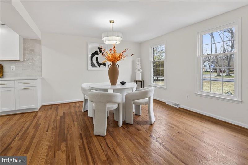 4121 Scotland Rd, Alexandria, VA 22309