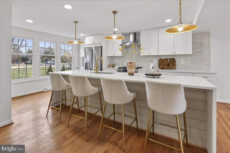 4121 Scotland Rd, Alexandria, VA 22309