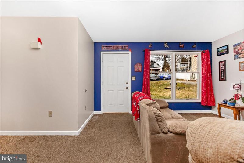23 E F St, Brunswick, MD 21716