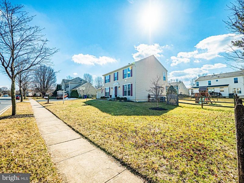 405 Mcclellan Dr, Frederick, MD 21702