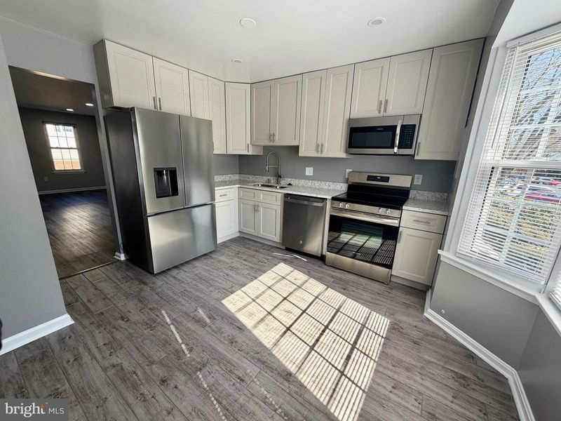 7620 S Arbory Ln #329, Laurel, MD 20707