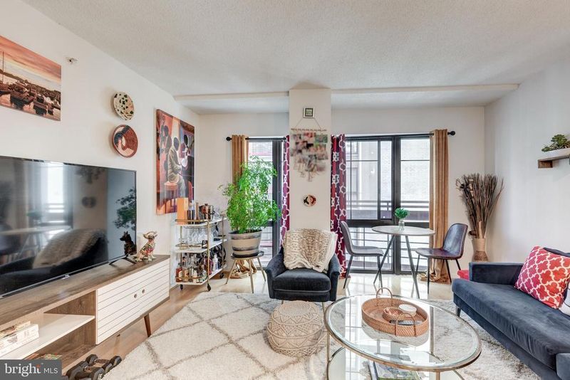 7923 Eastern Ave #704, Silver Spring, MD 20910